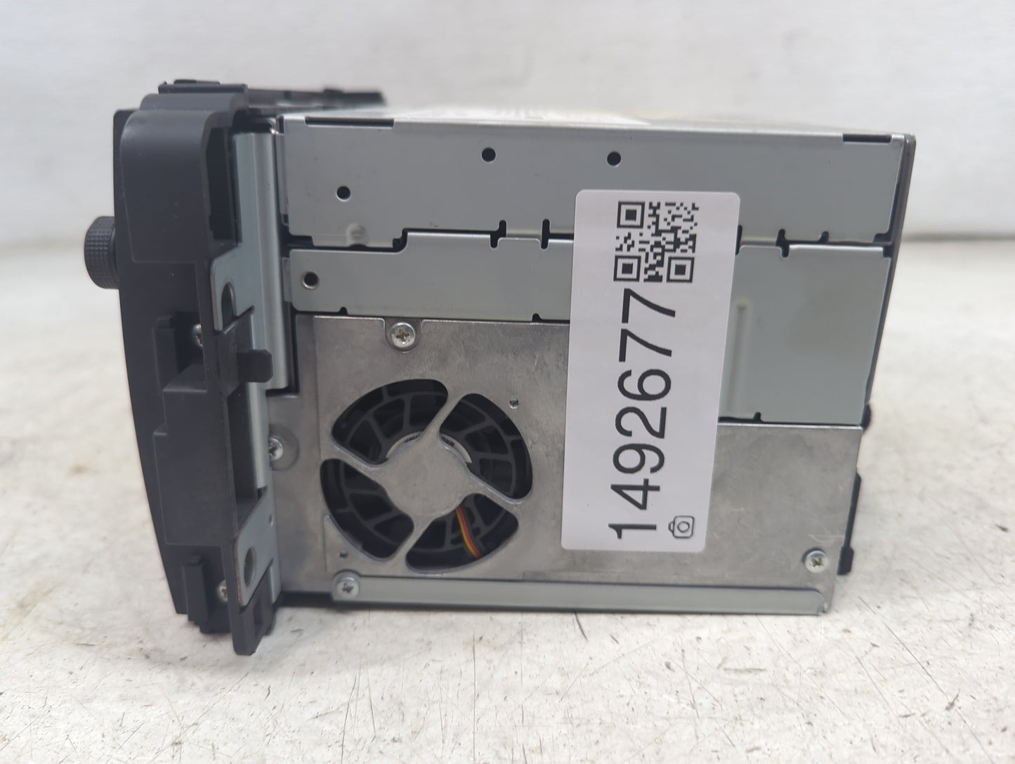 2012-2014 Chevrolet Tahoe Radio AM FM Cd Player Receiver Replacement P/N:22997866 DW468100-7471, UYS-UL8 Fits Fits 2012 2013