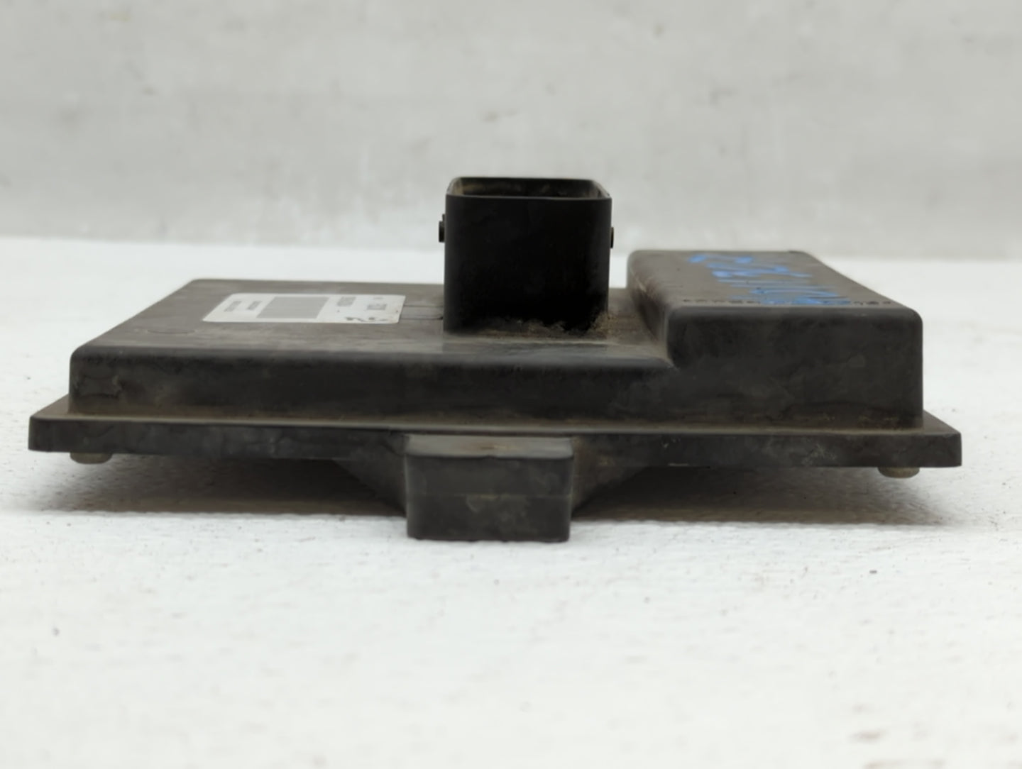 2008-2014 Chevrolet Tahoe Chassis Control Module Ccm Bcm Body Control - Oemusedautoparts1.com