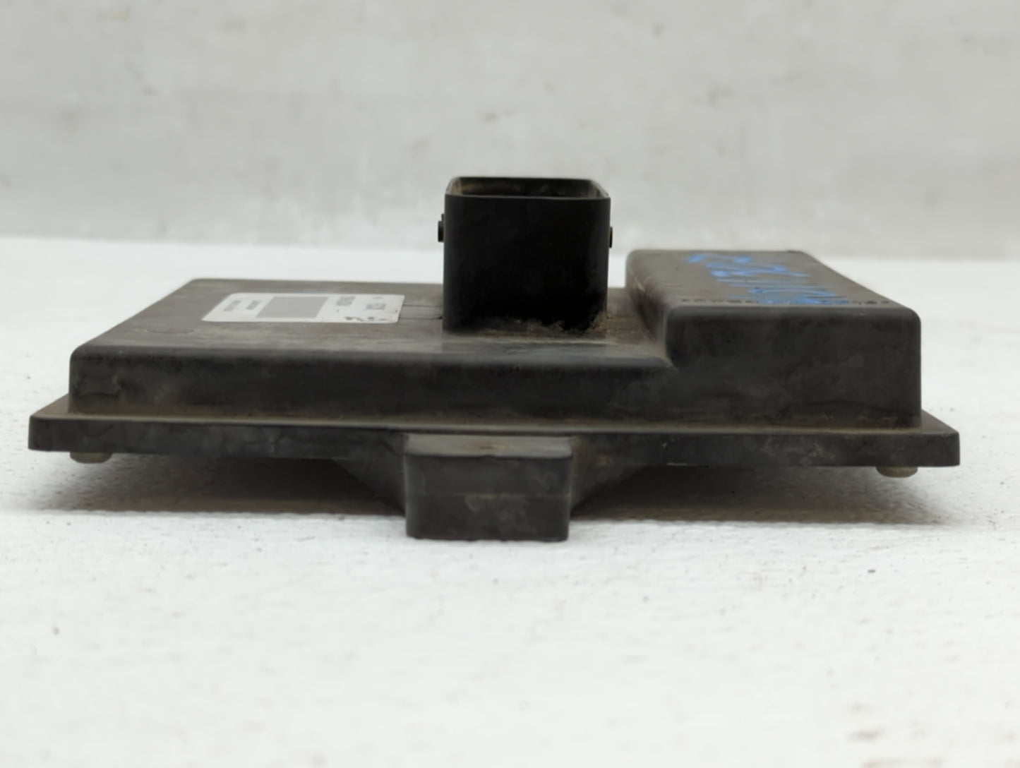 2008-2014 Chevrolet Tahoe Chassis Control Module Ccm Bcm Body Control - Oemusedautoparts1.com
