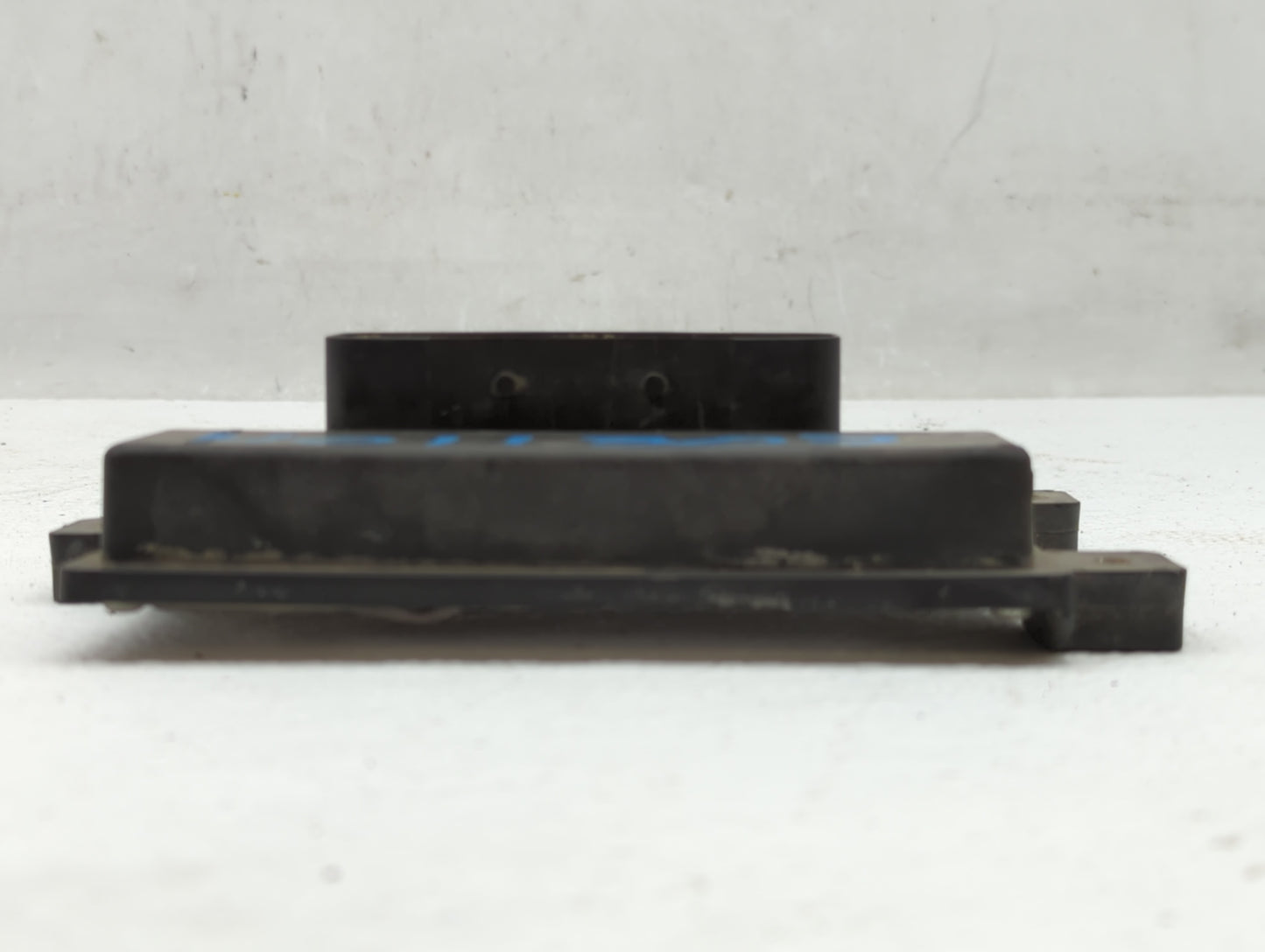 2008-2014 Chevrolet Tahoe Chassis Control Module Ccm Bcm Body Control - Oemusedautoparts1.com