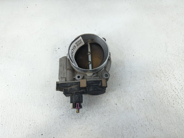 2009-2014 Chevrolet Tahoe Throttle Body P/N:RME37-3C Fits Fits 2009 2010 2011 2012 2013 2014 2015 OEM Used Auto Parts - Oemu