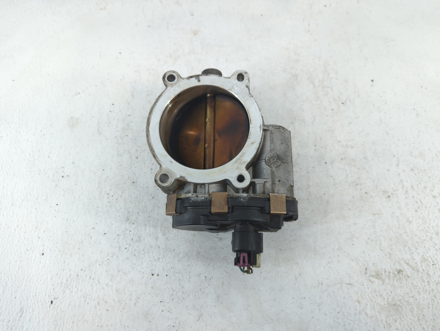 2009-2014 Chevrolet Tahoe Throttle Body P/N:RMW87-309992 Fits Fits 2009 2010 2011 2012 2013 2014 2015 OEM Used Auto Parts - 