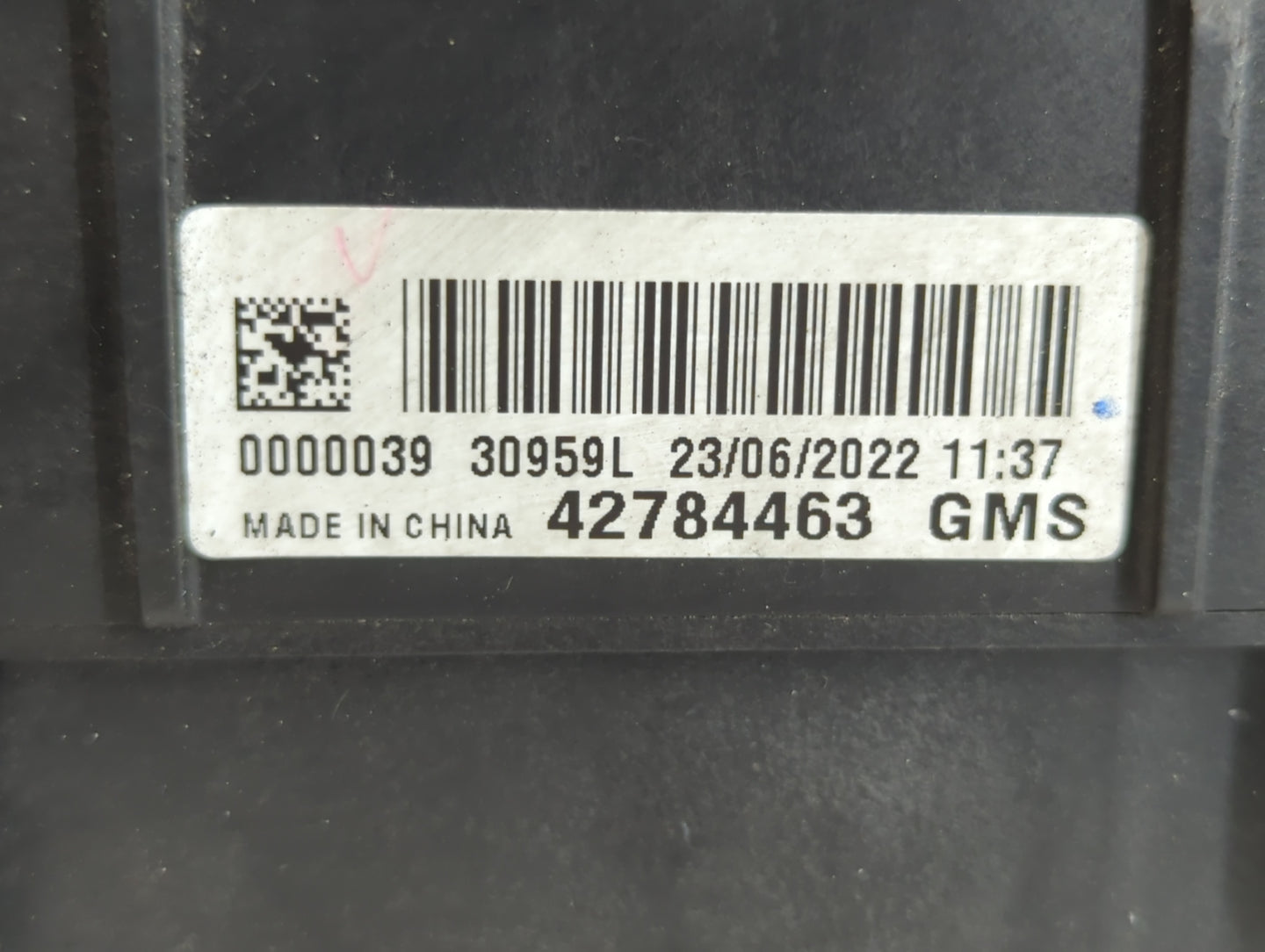 2013 Chevrolet Trailblazer Fusebox Fuse Box Panel Relay Module P/N:42784463 Fits OEM Used Auto Parts - Oemusedautoparts1.com
