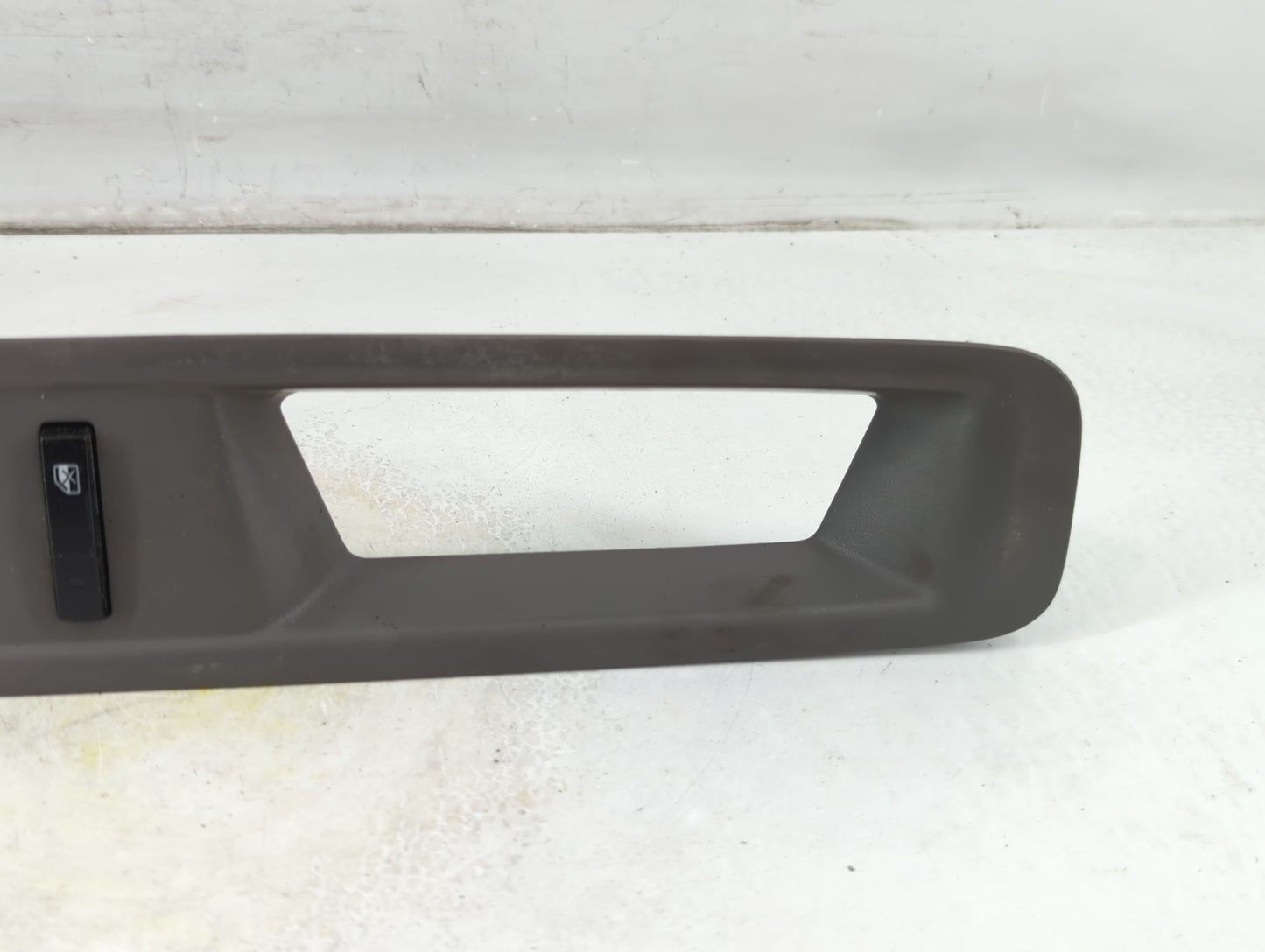 2009-2017 Chevrolet Traverse Master Power Window Switch Replacement Driver Side Left P/N:78506 Fits OEM Used Auto Parts - Oe