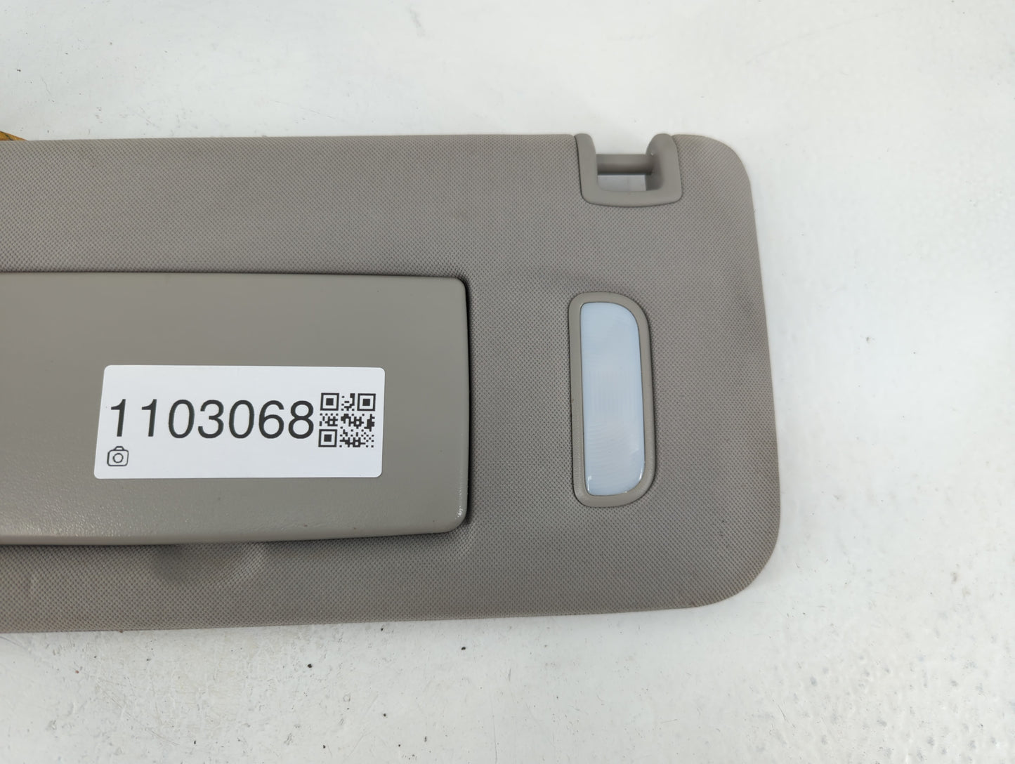 2013 Chevrolet Traverse Sun Visor Shade Replacement Passenger Right Mirror Fits OEM Used Auto Parts - Oemusedautoparts1.com