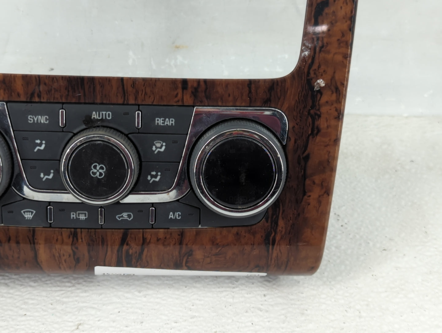 2013-2017 Chevrolet Traverse Climate Control Module Temperature AC/Heater Replacement P/N:22969929 Fits OEM Used Auto Parts 