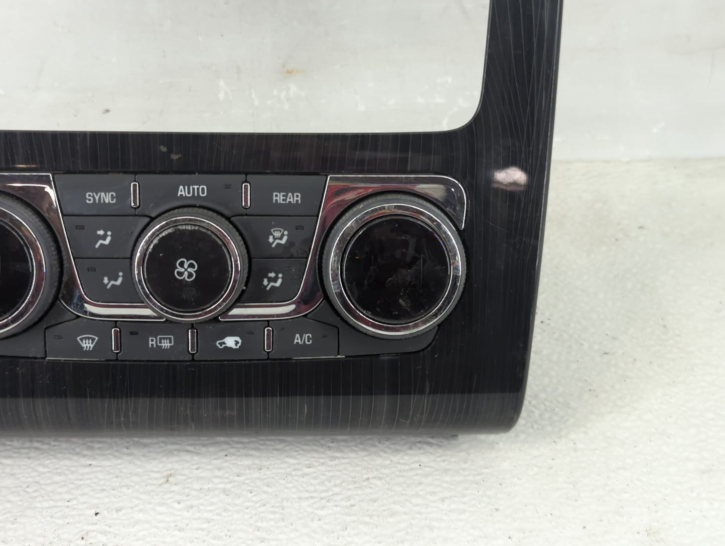 2013-2017 Chevrolet Traverse Climate Control Module Temperature AC/Heater Replacement P/N:22969929 Fits OEM Used Auto Parts 
