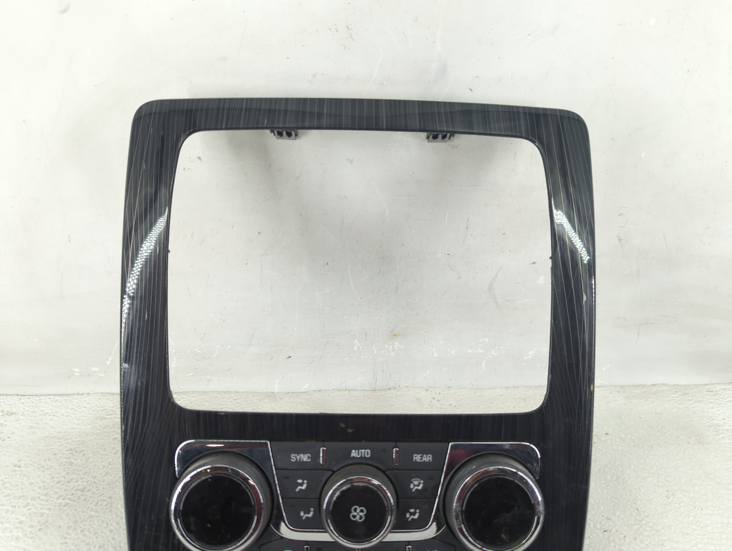 2013-2017 Chevrolet Traverse Climate Control Module Temperature AC/Heater Replacement P/N:22969929 Fits OEM Used Auto Parts 
