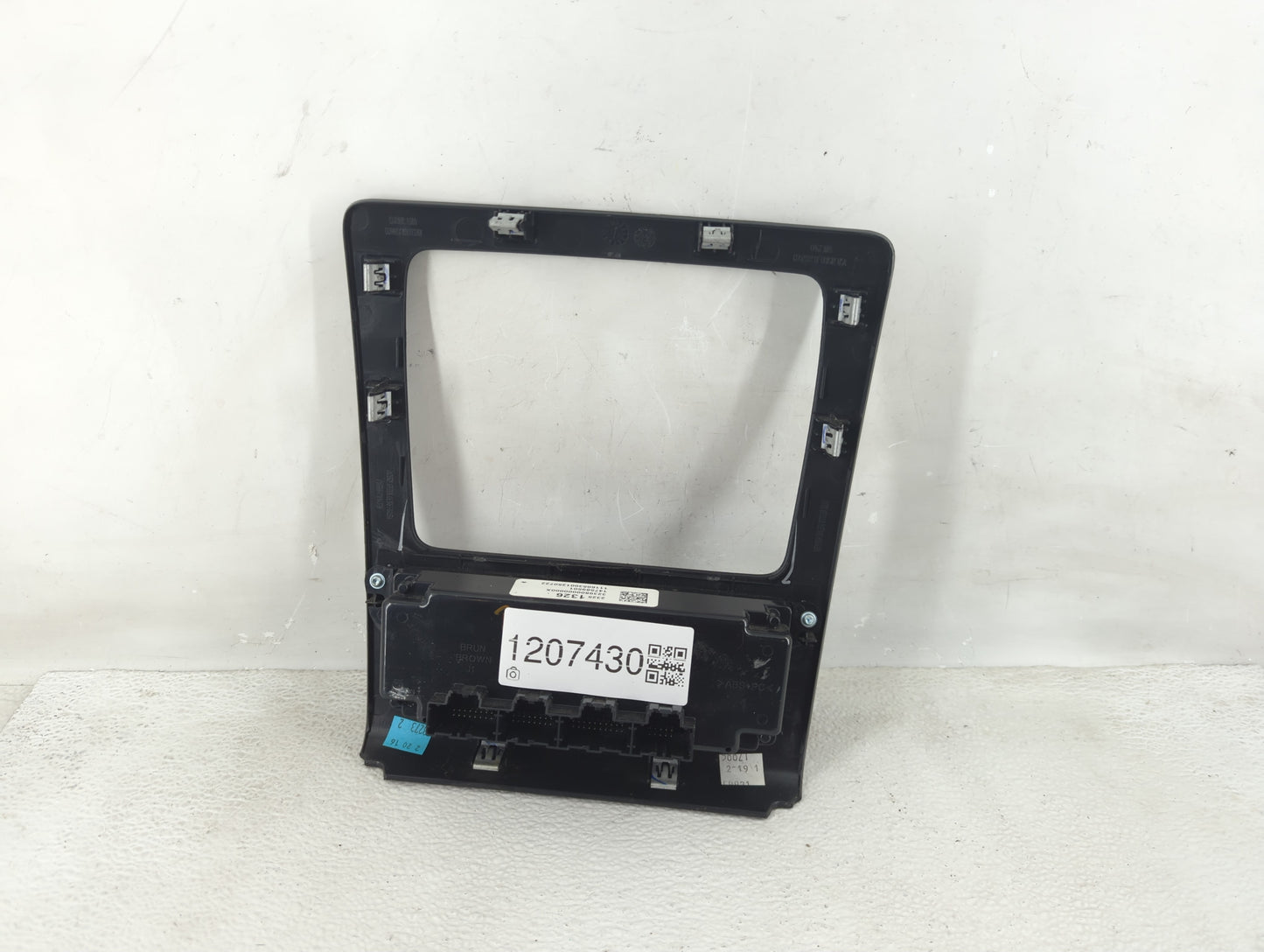 2013-2017 Chevrolet Traverse Climate Control Module Temperature AC/Heater Replacement P/N:22969929 Fits OEM Used Auto Parts 