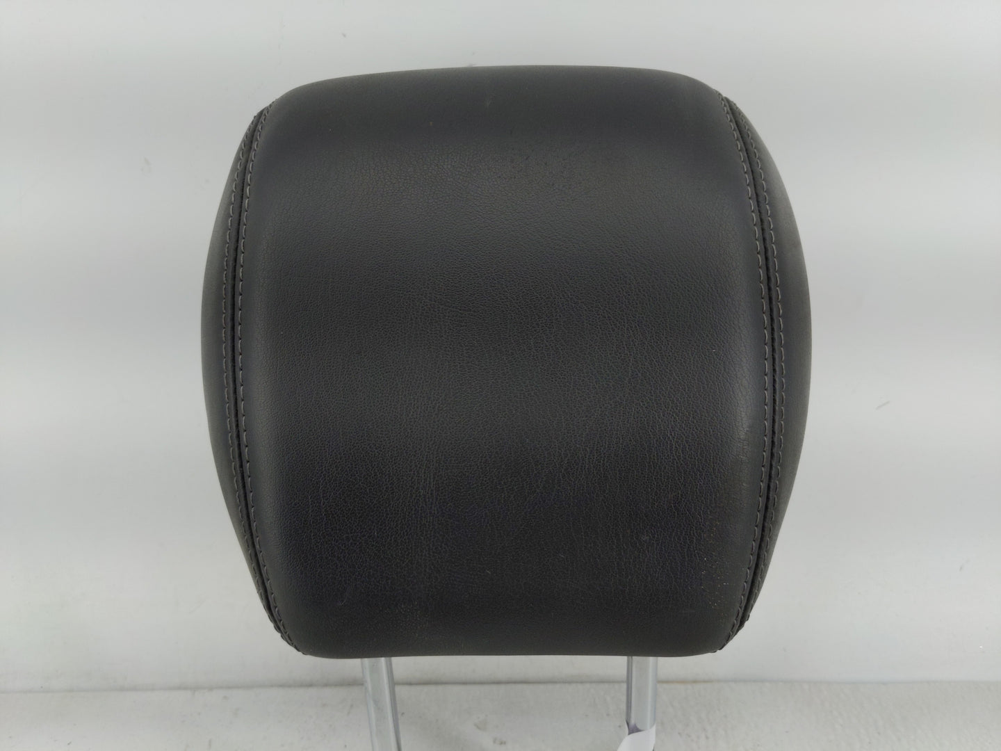 2013 Chevrolet Traverse Headrest Head Rest Front Driver Passenger Seat Fits OEM Used Auto Parts - Oemusedautoparts1.com
