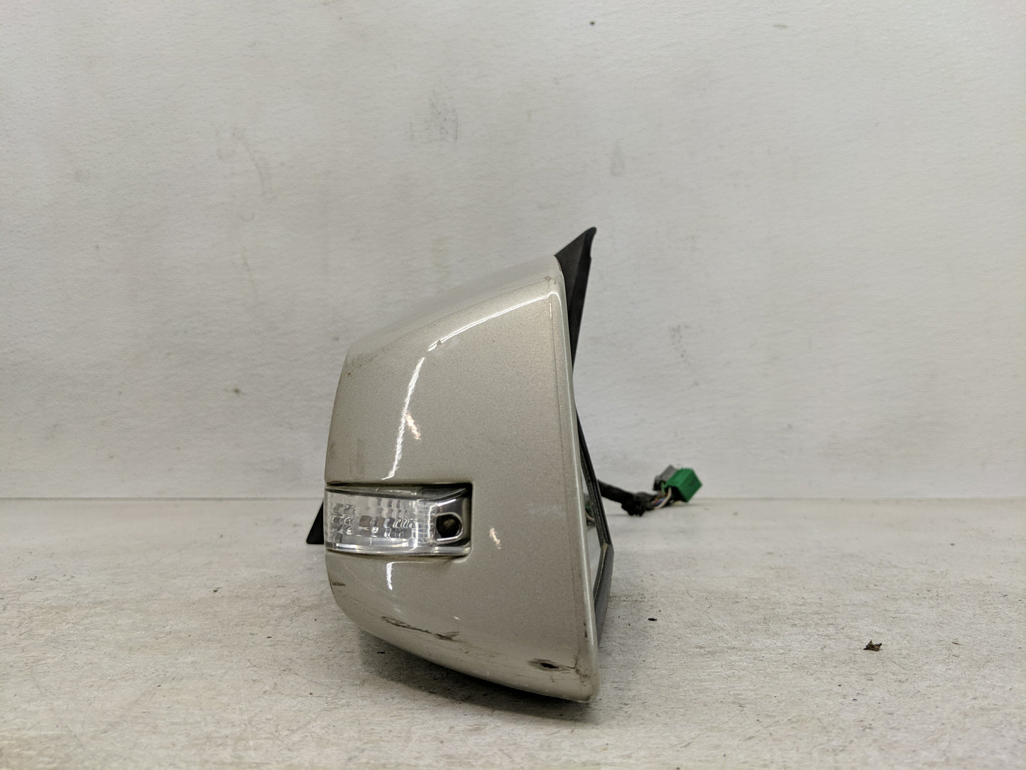 2013-2017 Chevrolet Traverse Side Mirror Replacement Driver Left View Door Mirror P/N:22842449 Fits Fits 2013 2014 2015 2016