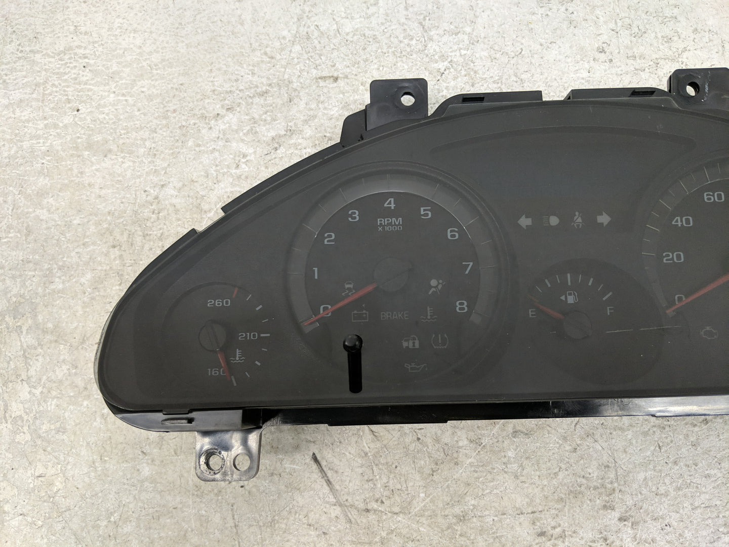2013 Chevrolet Traverse Instrument Cluster Speedometer Gauges P/N:22818841 Fits OEM Used Auto Parts - Oemusedautoparts1.com
