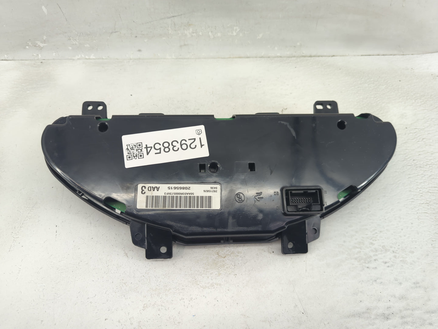 2013 Chevrolet Traverse Instrument Cluster Speedometer Gauges P/N:20865615 Fits OEM Used Auto Parts - Oemusedautoparts1.com