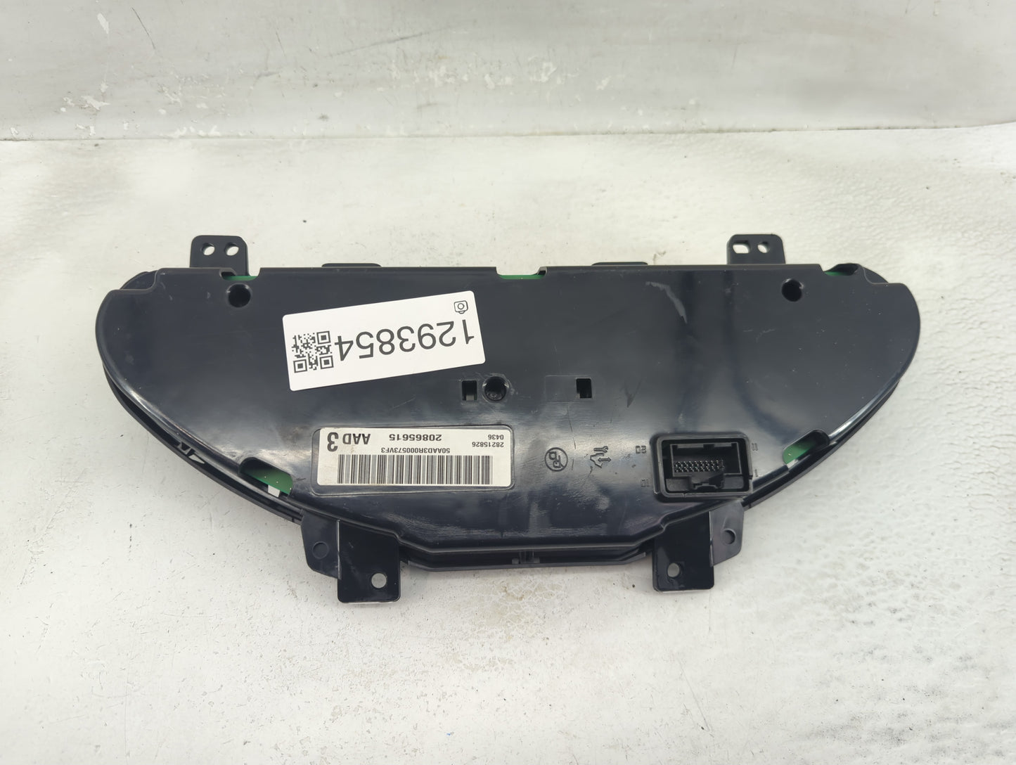 2013 Chevrolet Traverse Instrument Cluster Speedometer Gauges P/N:20865615 Fits OEM Used Auto Parts - Oemusedautoparts1.com