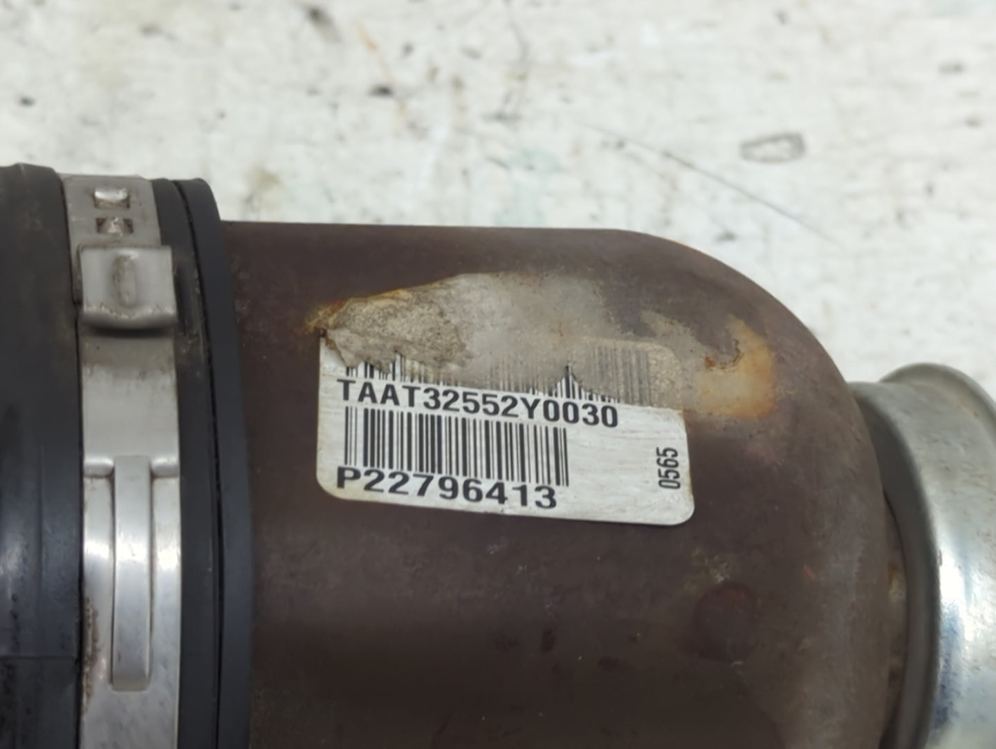 2017-2017 Chevrolet Traverse Axle Shaft Front Driver Cv C/v - Oemusedautoparts1.com