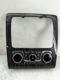 2013 Chevrolet Traverse Climate Control Module Temperature AC/Heater Replacement P/N:22796207 Fits OEM Used Auto Parts - Oem