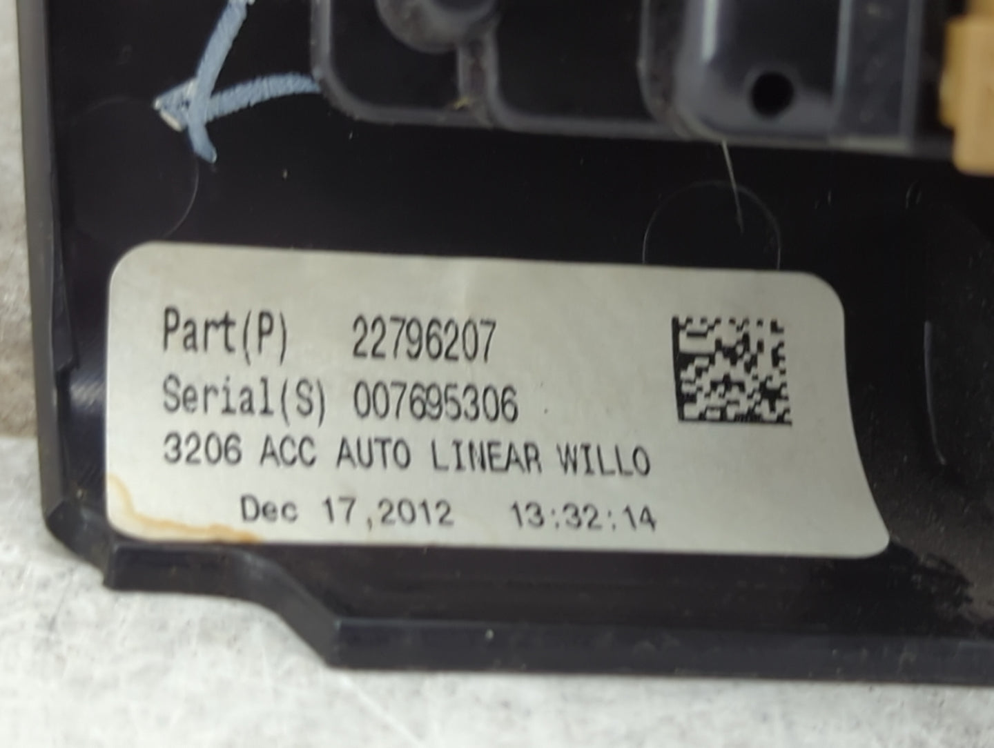 2013 Chevrolet Traverse Climate Control Module Temperature AC/Heater Replacement P/N:22796207 Fits OEM Used Auto Parts - Oem