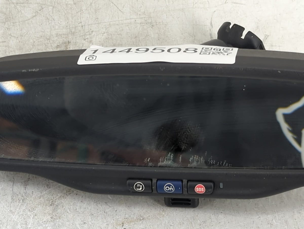 2017 Chevrolet Traverse Interior Rear View Mirror Replacement OEM P/N:MD-8834S9596 E11015885 Fits OEM Used Auto Parts - Oemu