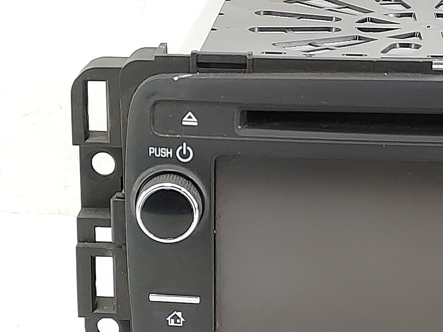 2013-2014 Chevrolet Traverse Radio AM FM Cd Player Receiver Replacement P/N:22989265 28379838, L2C0050TR Fits Fits 2013 2014