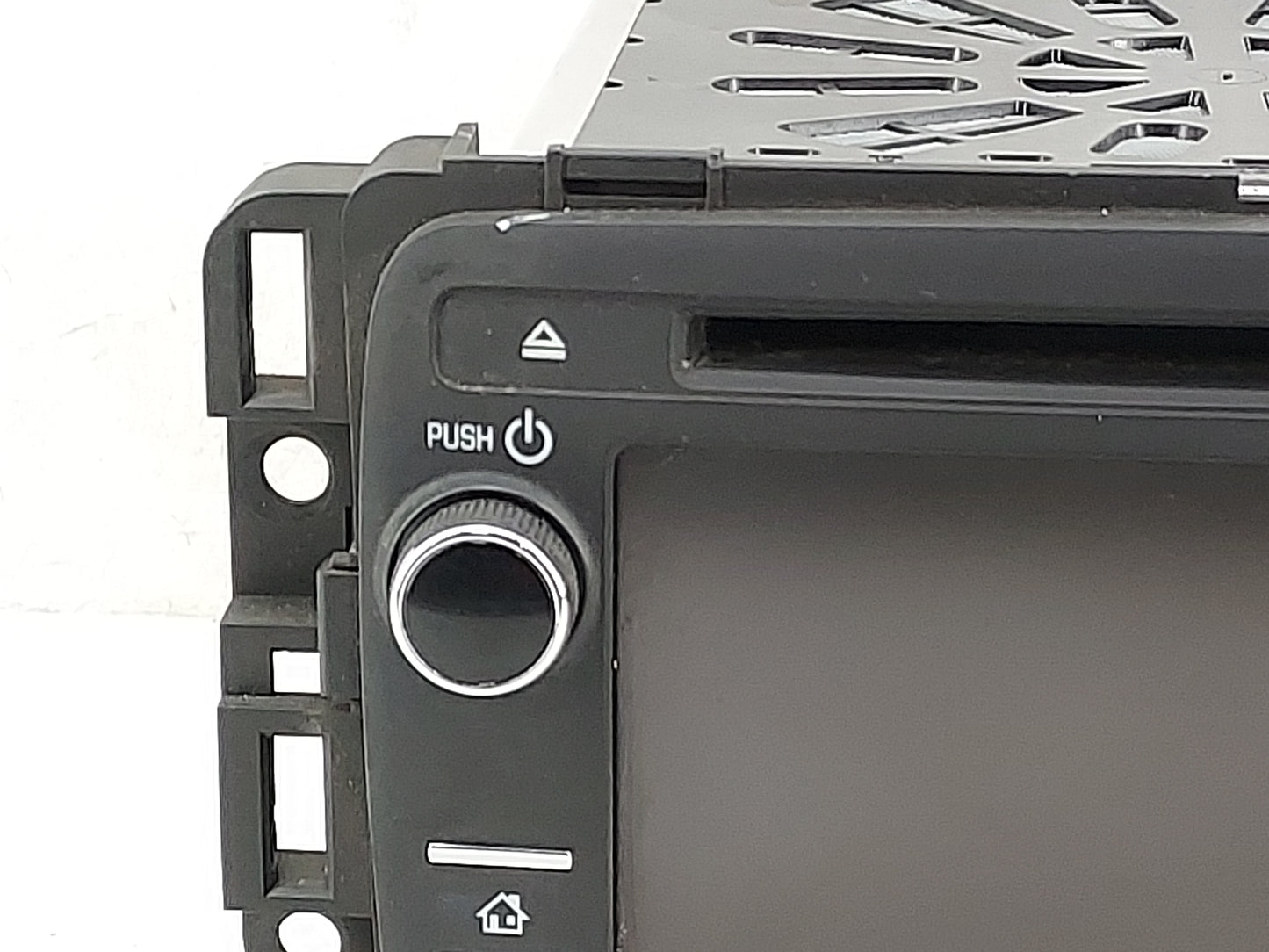 2013-2014 Chevrolet Traverse Radio AM FM Cd Player Receiver Replacement P/N:22989265 28379838, L2C0050TR Fits Fits 2013 2014