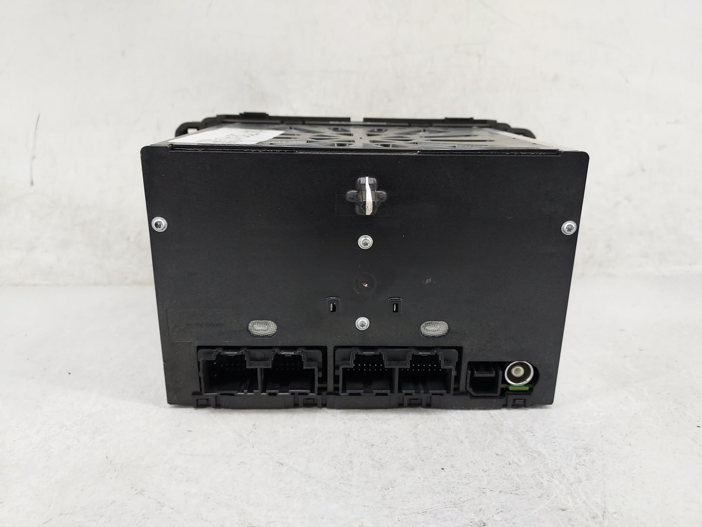 2013-2014 Chevrolet Traverse Radio AM FM Cd Player Receiver Replacement P/N:22989265 28379838, L2C0050TR Fits Fits 2013 2014