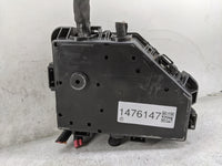 2013-2014 Chevrolet Traverse Fusebox Fuse Box Panel Relay Module P/N:22933347 22210024, 15129999 Fits Fits 2013 2014 OEM Use