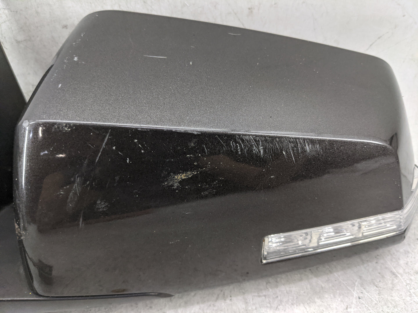2013 Chevrolet Traverse Driver Side View Mirror - Left Door Mirror OEM Used - Oemusedautoparts1.com