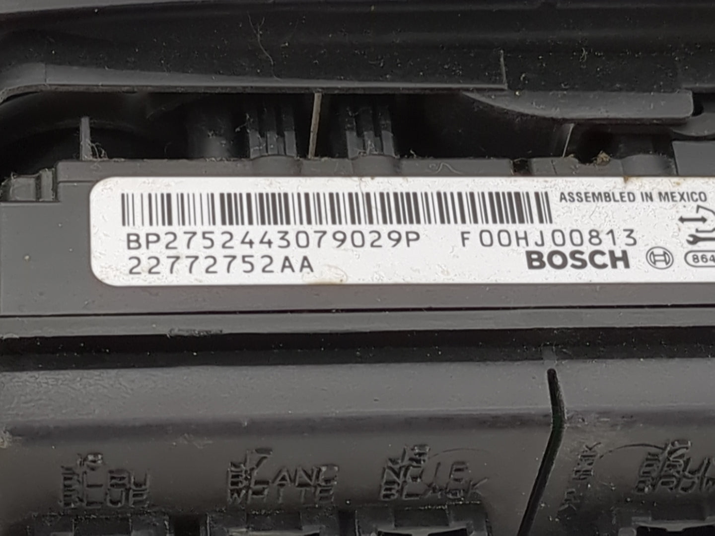 2013 Chevrolet Traverse Master Power Window Switch Replacement Driver Side Left P/N:BP2752443079029P F00HJ00813, 22772752AA 