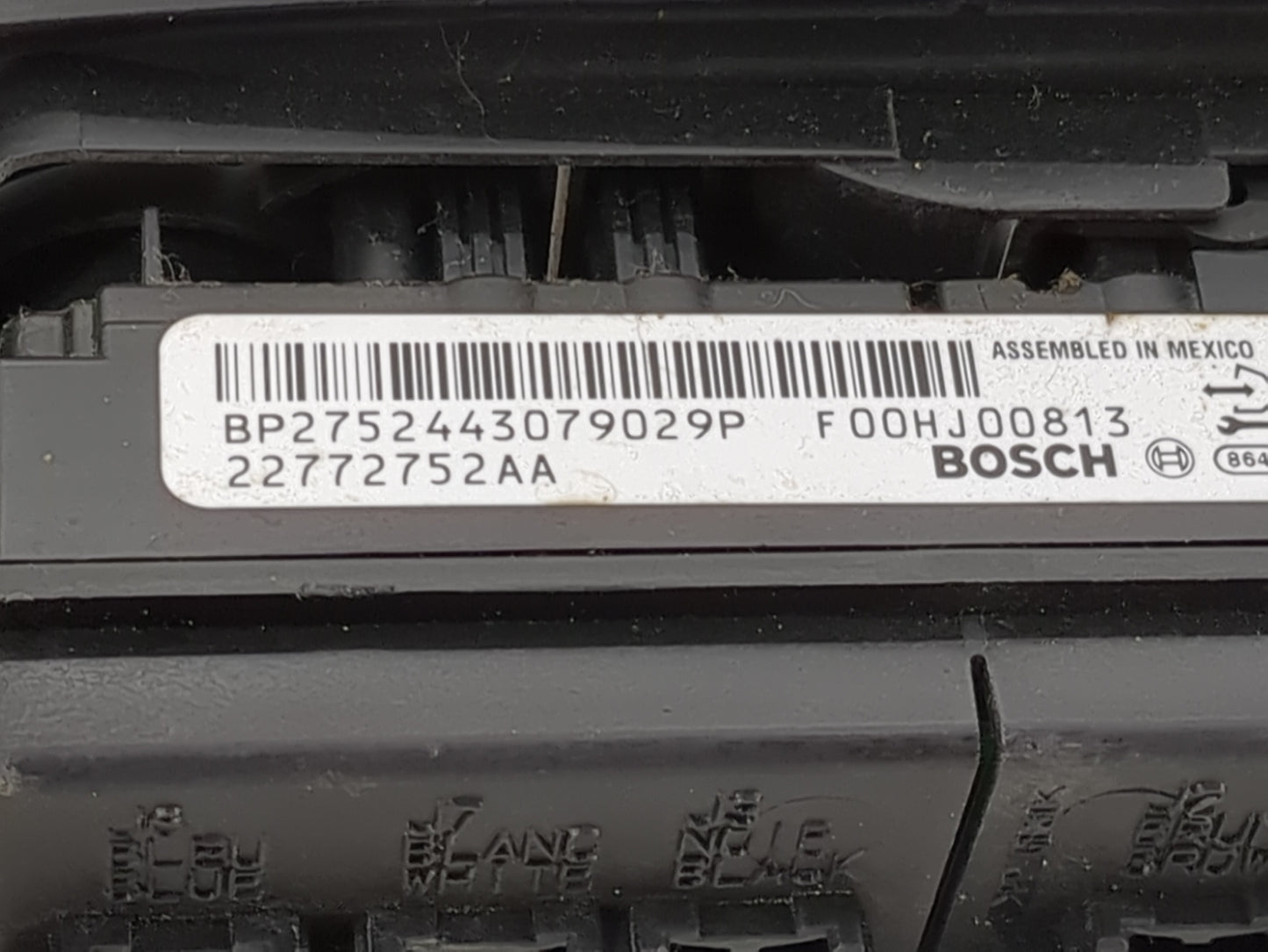 2013 Chevrolet Traverse Master Power Window Switch Replacement Driver Side Left P/N:BP2752443079029P F00HJ00813, 22772752AA 