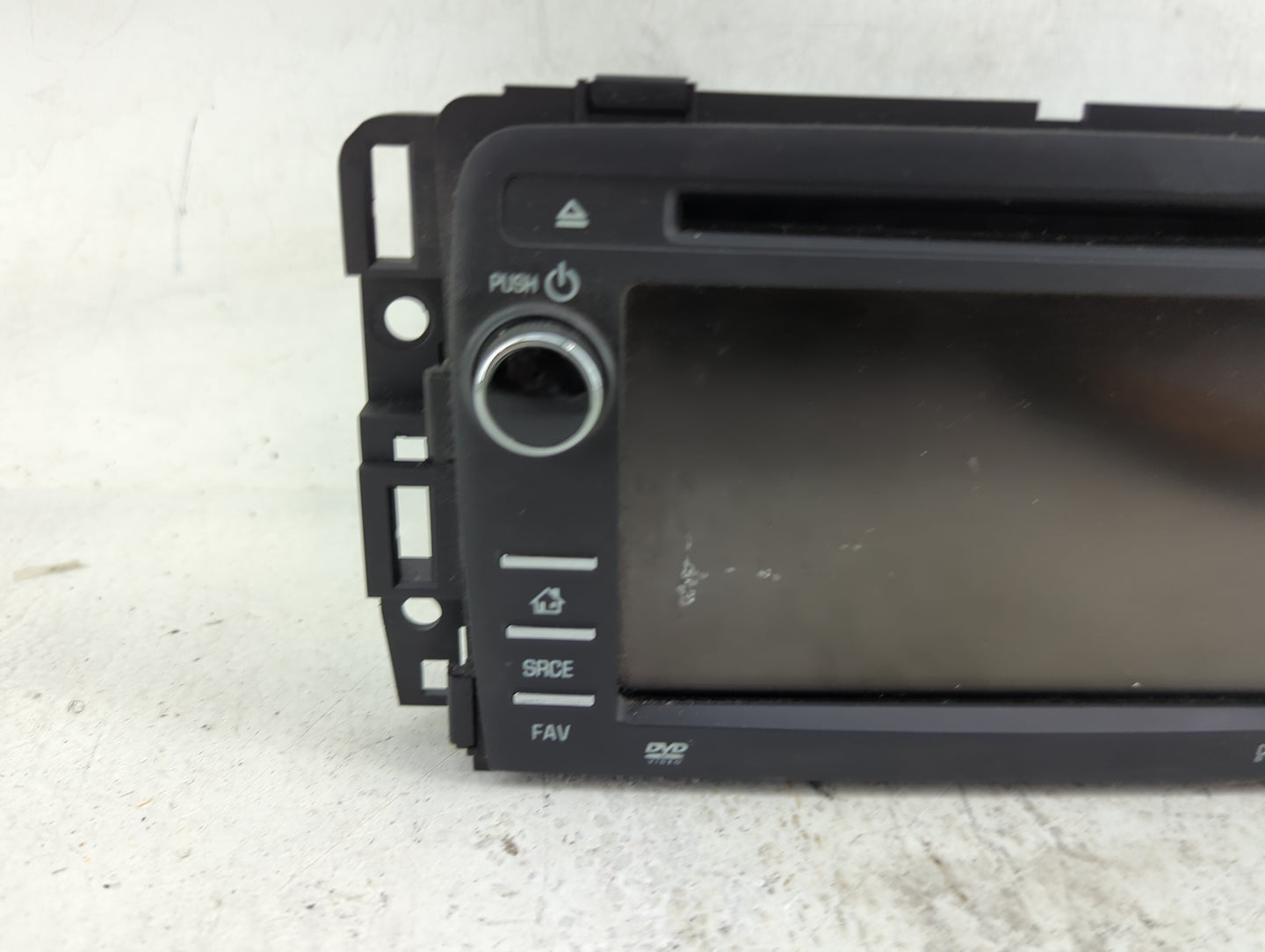 2013-2014 Chevrolet Traverse Radio AM FM Cd Player Receiver Replacement Fits Fits 2013 2014 OEM Used Auto Parts - Oemusedaut