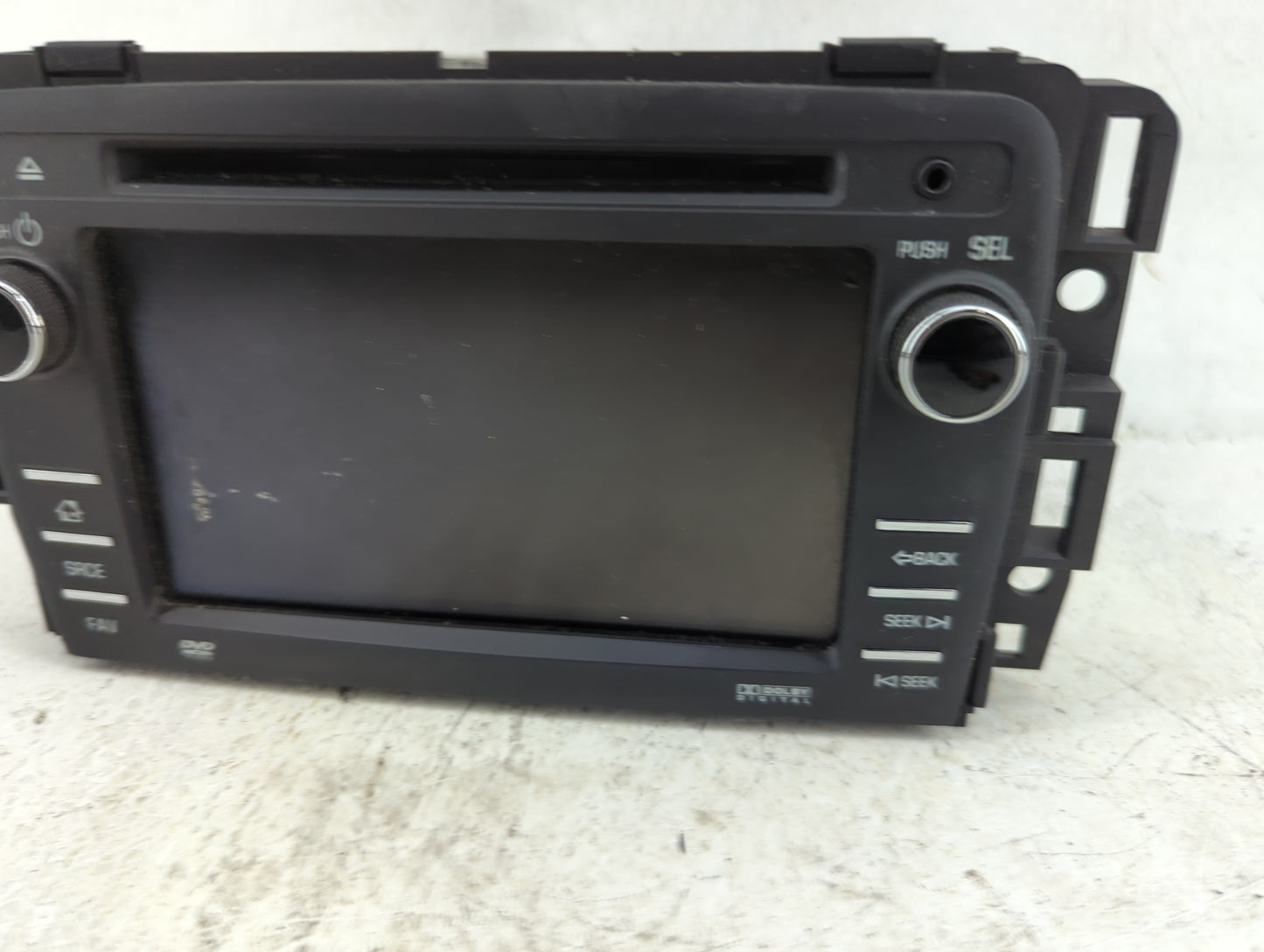 2013-2014 Chevrolet Traverse Radio AM FM Cd Player Receiver Replacement Fits Fits 2013 2014 OEM Used Auto Parts - Oemusedaut
