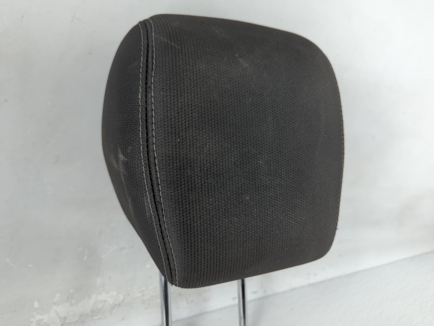 2013 Chevrolet Traverse Headrest Head Rest Front Driver Passenger Seat Fits OEM Used Auto Parts - Oemusedautoparts1.com