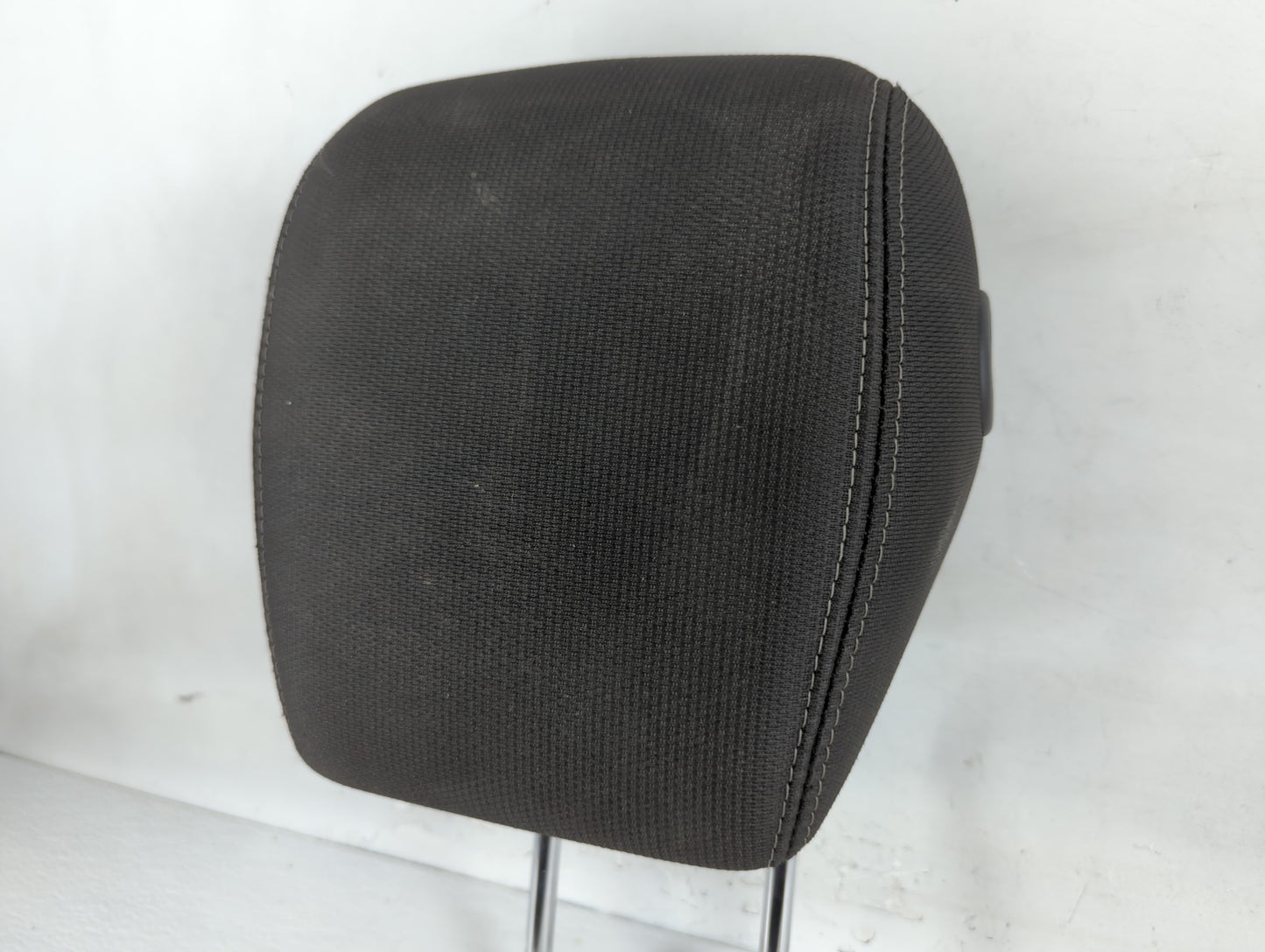 2013 Chevrolet Traverse Headrest Head Rest Front Driver Passenger Seat Fits OEM Used Auto Parts - Oemusedautoparts1.com