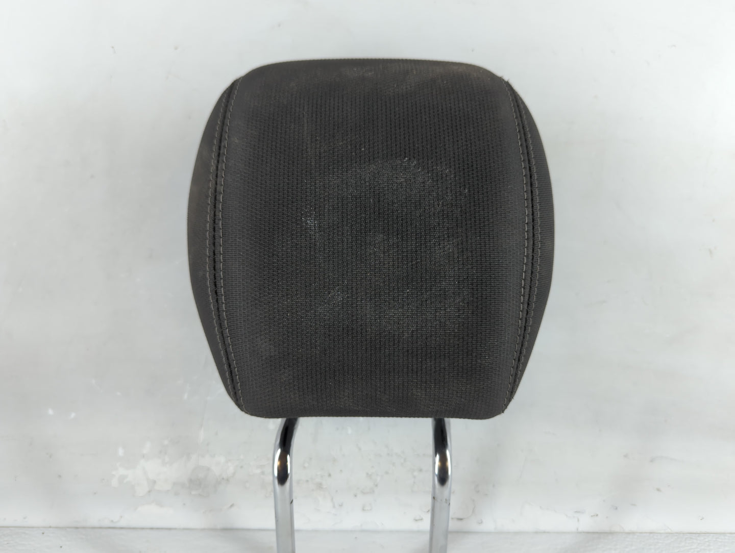 2013 Chevrolet Traverse Headrest Head Rest Front Driver Passenger Seat Fits OEM Used Auto Parts - Oemusedautoparts1.com