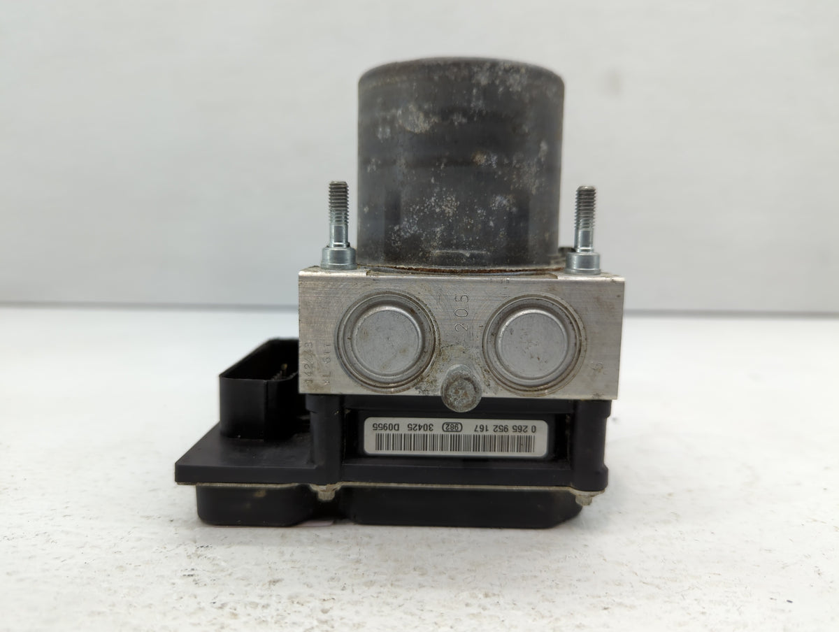 2017 Chevrolet Traverse Anti-Lock Brake ABS Pump Module Actuator OEM P/N:22912769 Fits Fits 2012 2013 2014 2015 2016 OEM Use