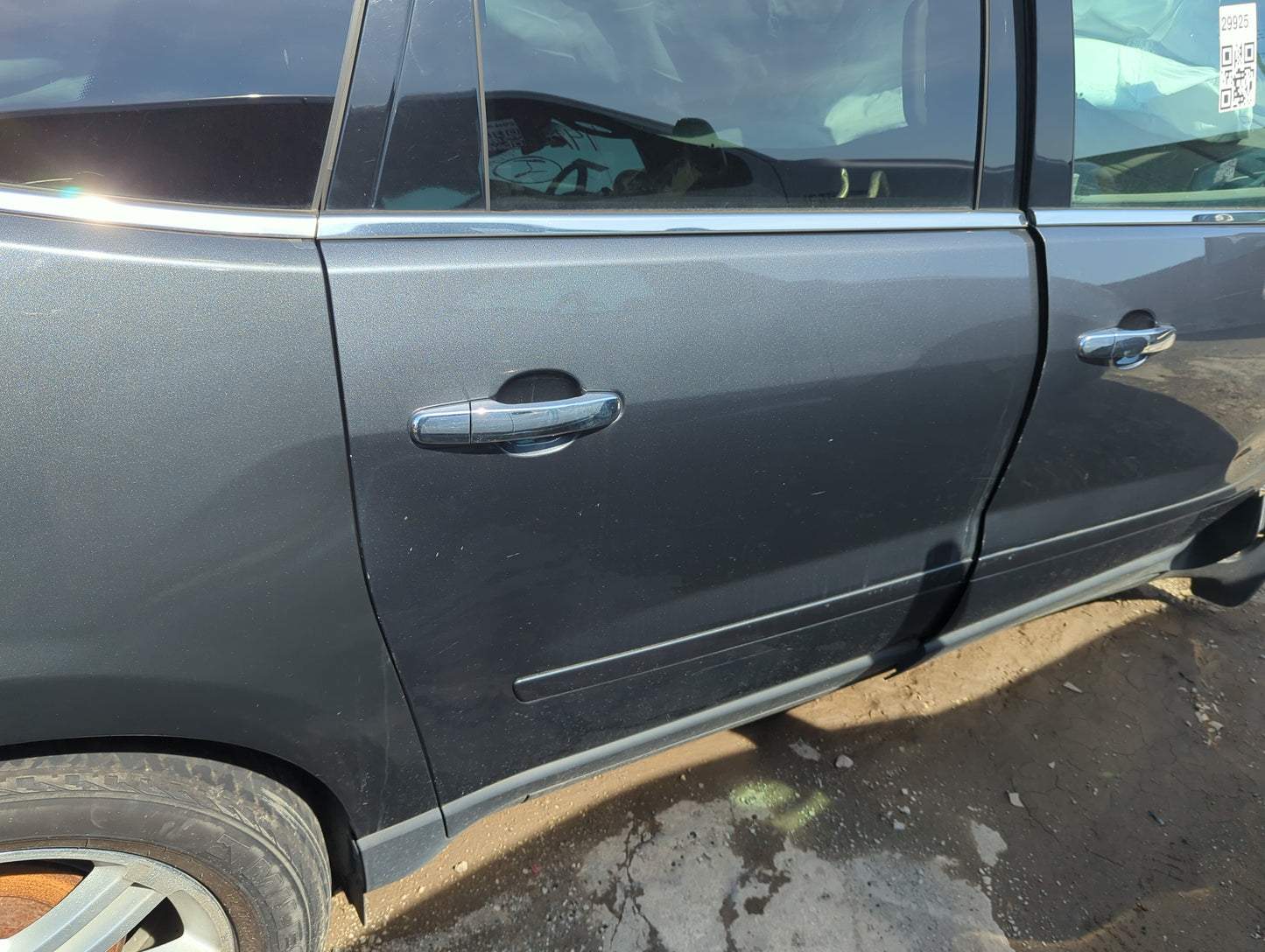 2013 Chevrolet Traverse Passenger Rear Door Oem - Oemusedautoparts1.com