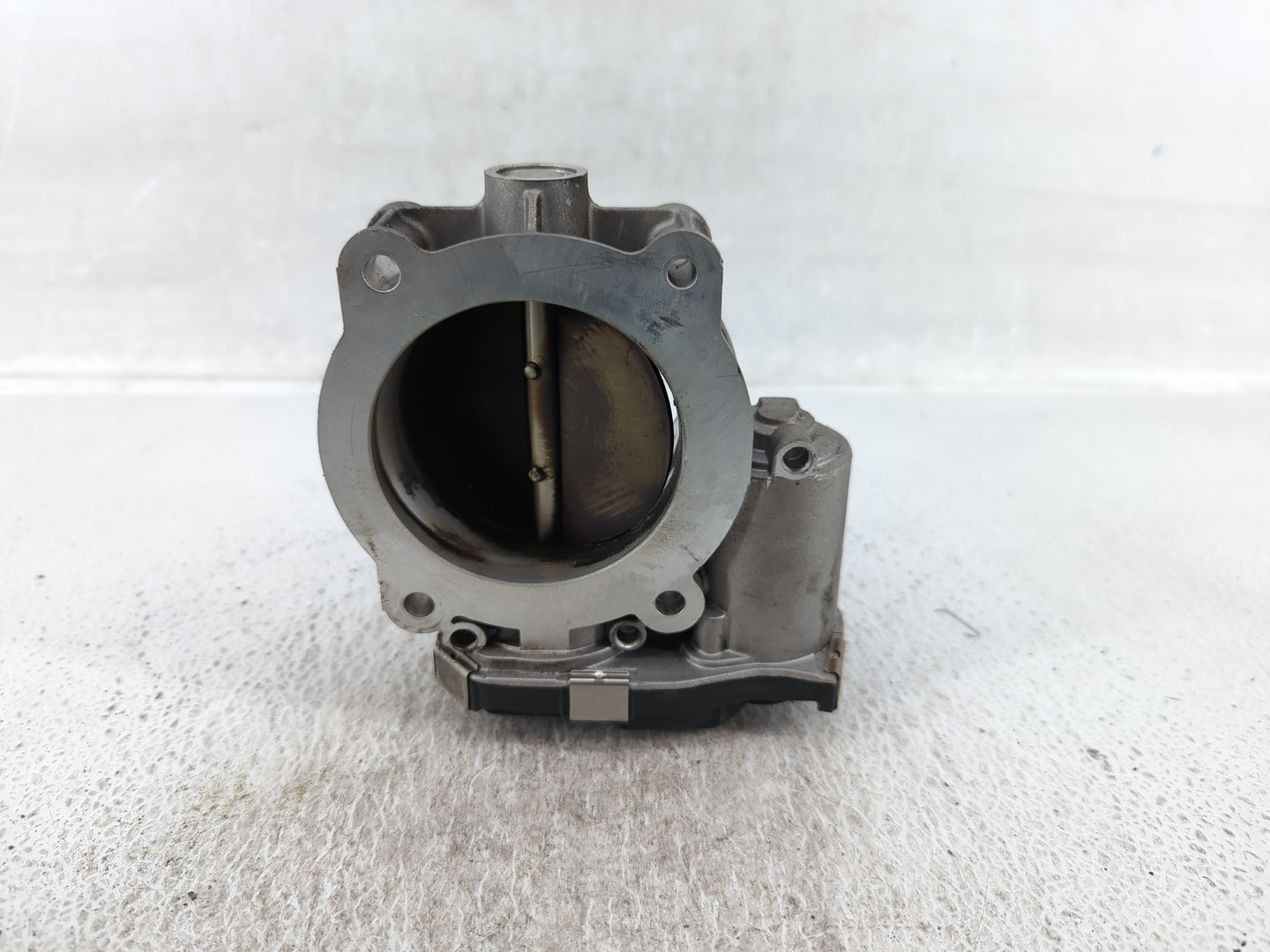 2017-2022 Chevrolet Traverse Throttle Body P/N:12632172BA Fits Fits 2012 2013 2014 2015 2016 2017 2018 2019 2020 2021 2022 O