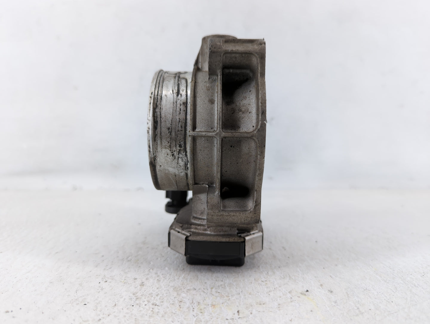 2017-2022 Chevrolet Traverse Throttle Body P/N:12632172BA Fits Fits 2012 2013 2014 2015 2016 2017 2018 2019 2020 2021 2022 O