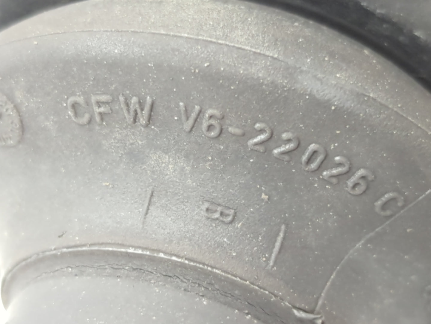 2017-2017 Chevrolet Traverse Axle Shaft Front Driver Cv C/v - Oemusedautoparts1.com