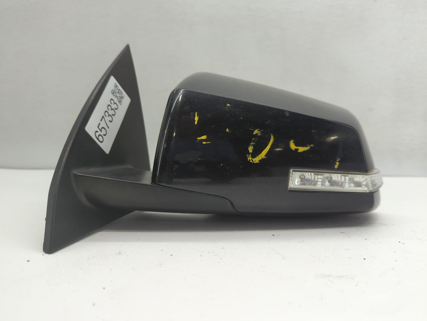 2013 Chevrolet Traverse Passenger Side View Mirror - Right Door Mirror OEM Used - Oemusedautoparts1.com
