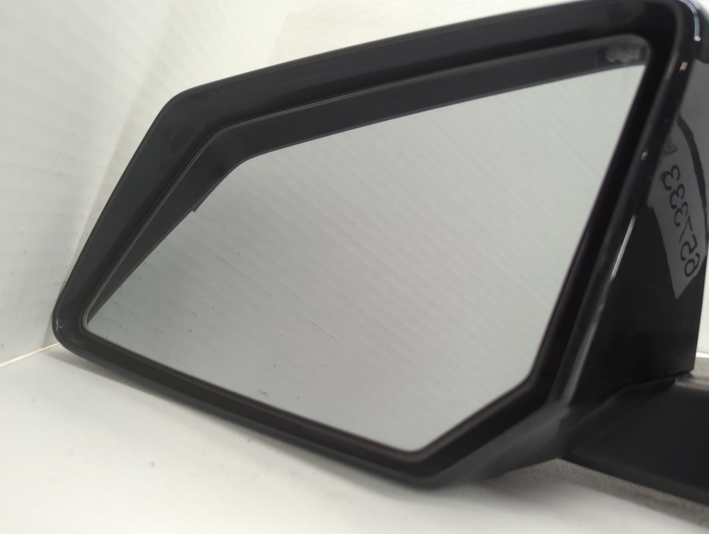 2013 Chevrolet Traverse Passenger Side View Mirror - Right Door Mirror OEM Used - Oemusedautoparts1.com
