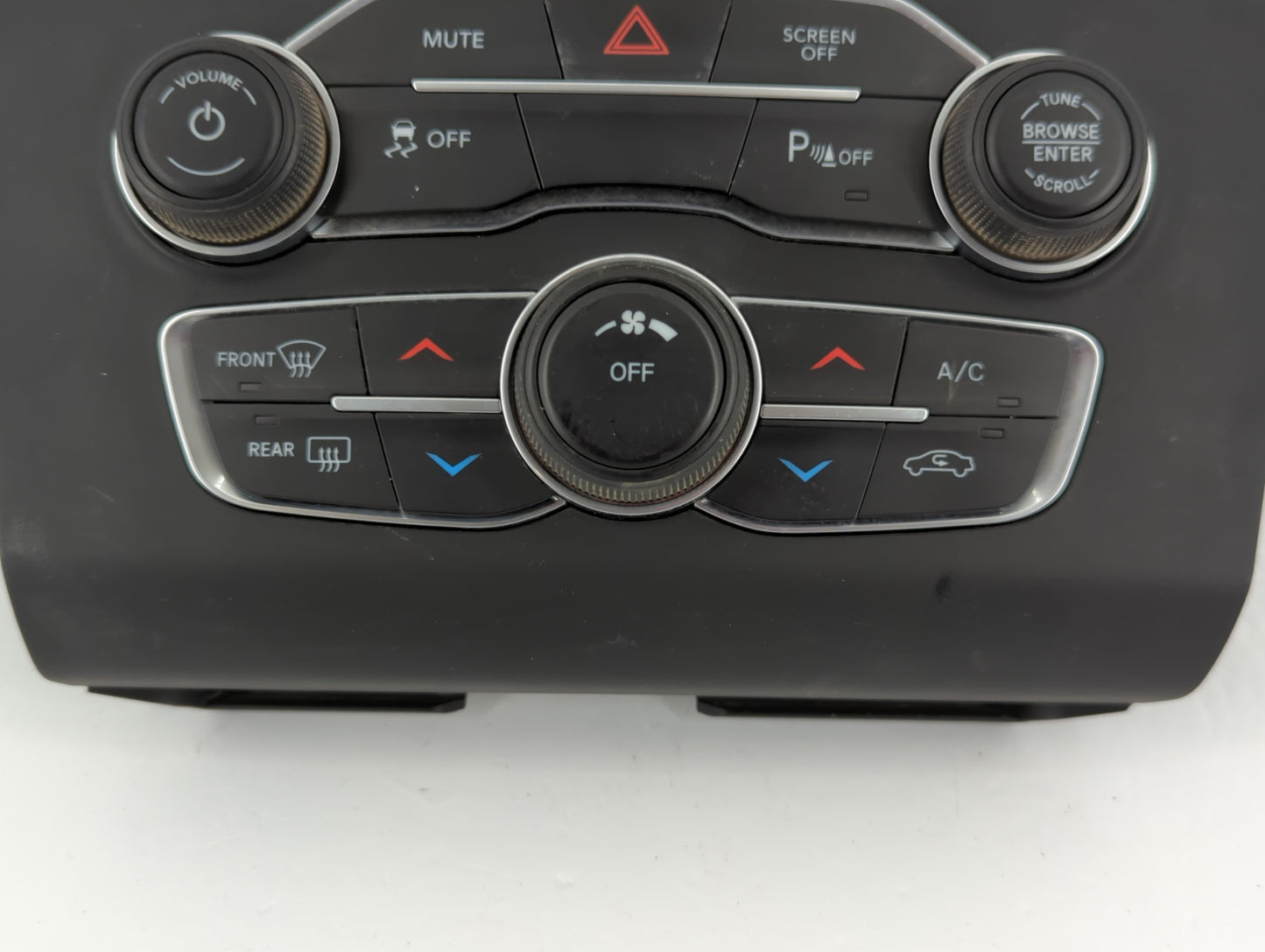2013-2017 Chevrolet Traverse Climate Control Module Temperature AC/Heater Replacement P/N:20170918 22969802 Fits OEM Used Au