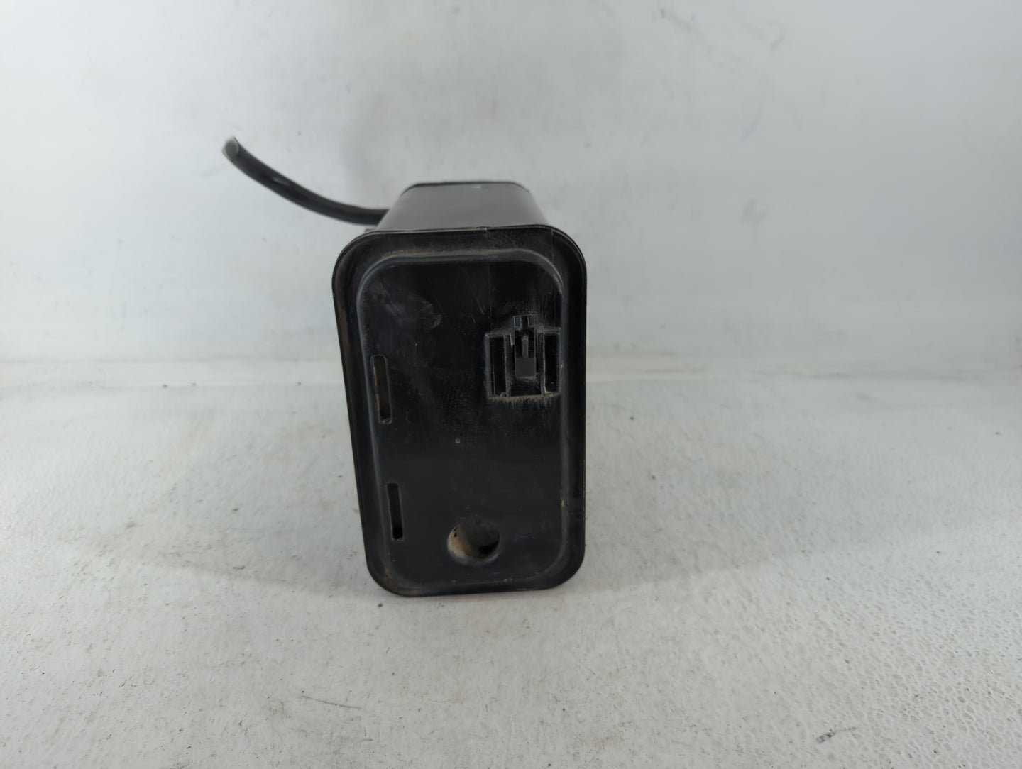 2013 Chevrolet Traverse Fuel Vapor Charcoal Canister 683418 - Oemusedautoparts1.com