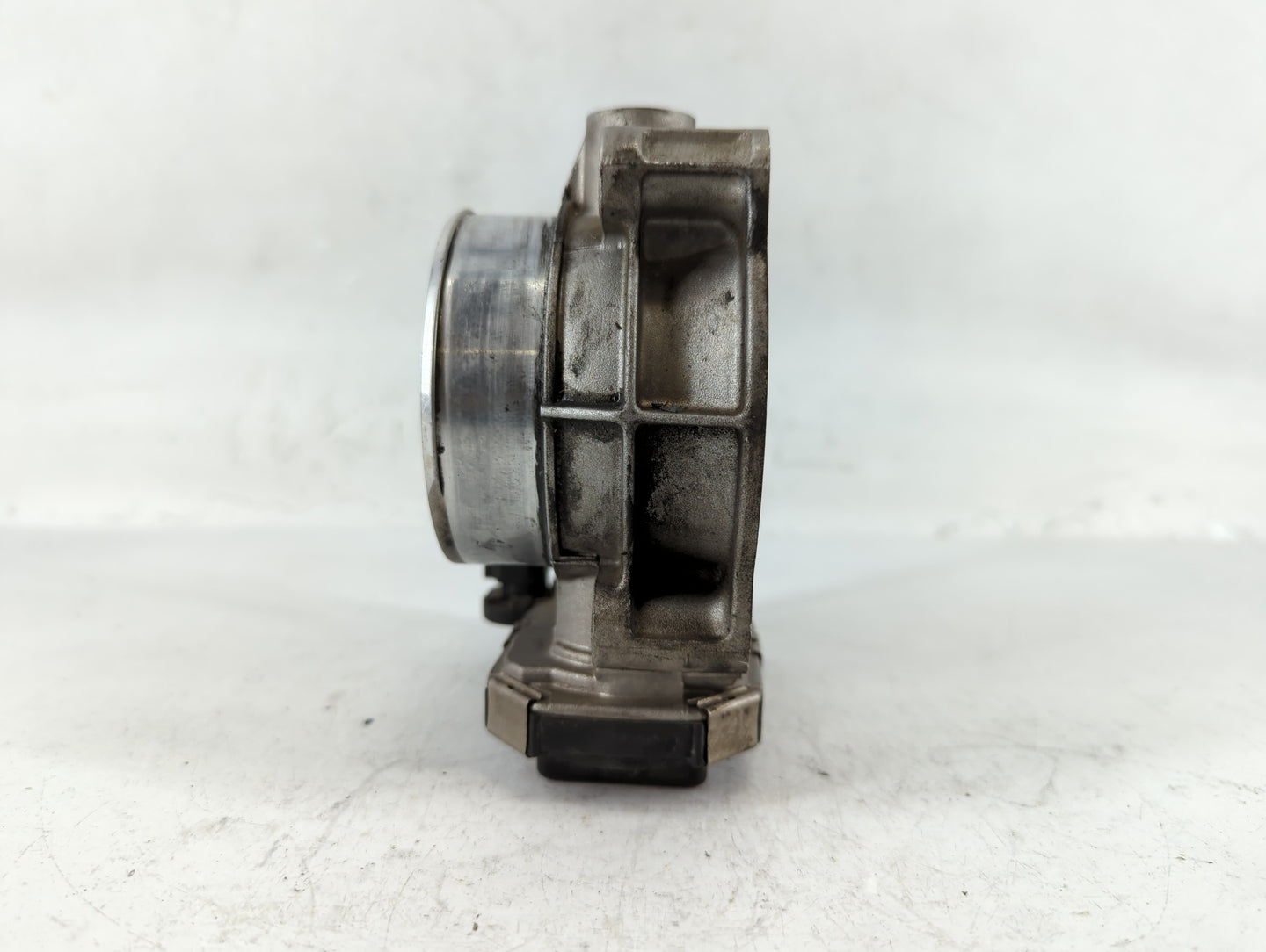 2017-2022 Chevrolet Traverse Throttle Body P/N:12632172BA Fits Fits 2012 2013 2014 2015 2016 2017 2018 2019 2020 2021 2022 O