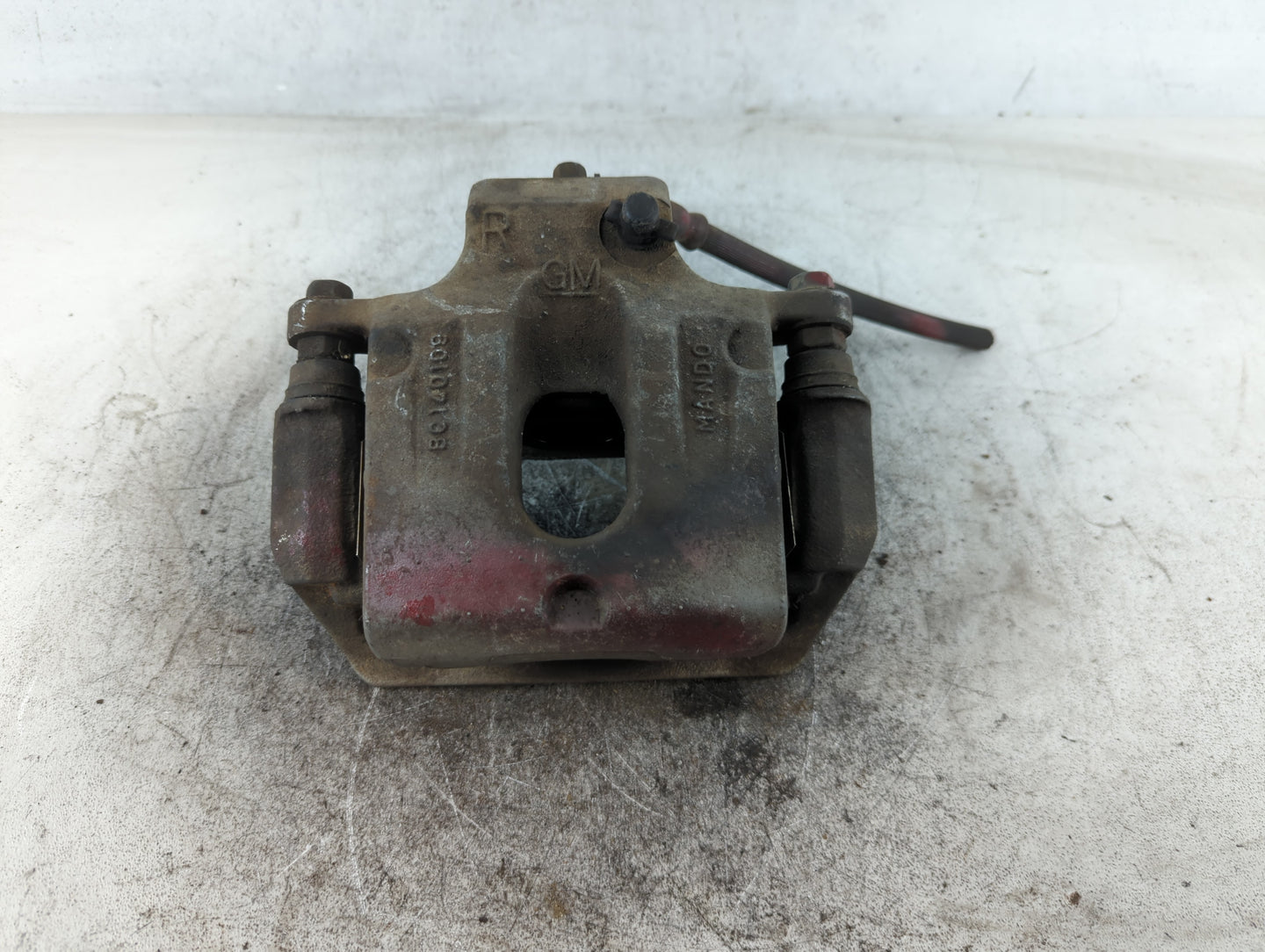 2017-2017 Chevrolet Traverse Front Passenger Right Brake Caliper - Oemusedautoparts1.com