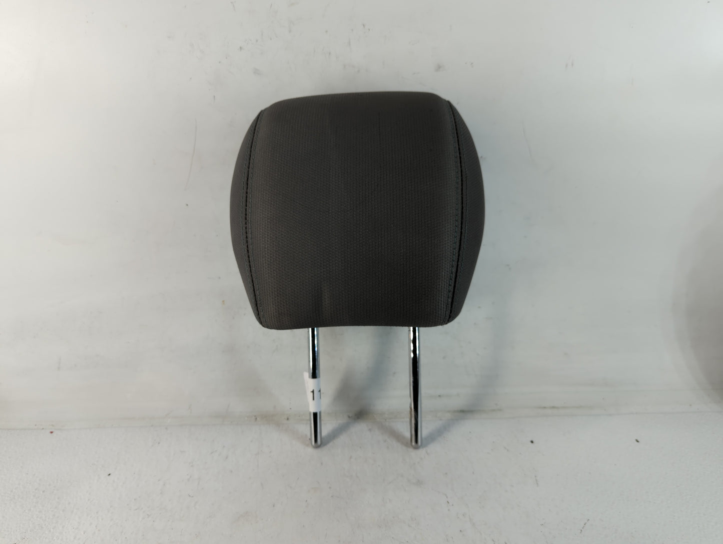 2013-2017 Chevrolet Traverse Headrest Head Rest Front Driver Passenger Seat Fits Fits 2013 2014 2015 2016 2017 OEM Used Auto