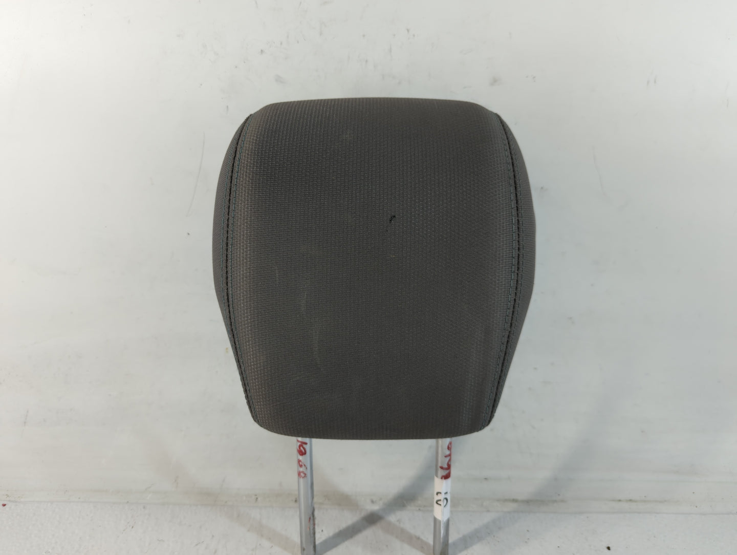 2013-2017 Chevrolet Traverse Headrest Head Rest Front Driver Passenger Seat Fits Fits 2013 2014 2015 2016 2017 OEM Used Auto