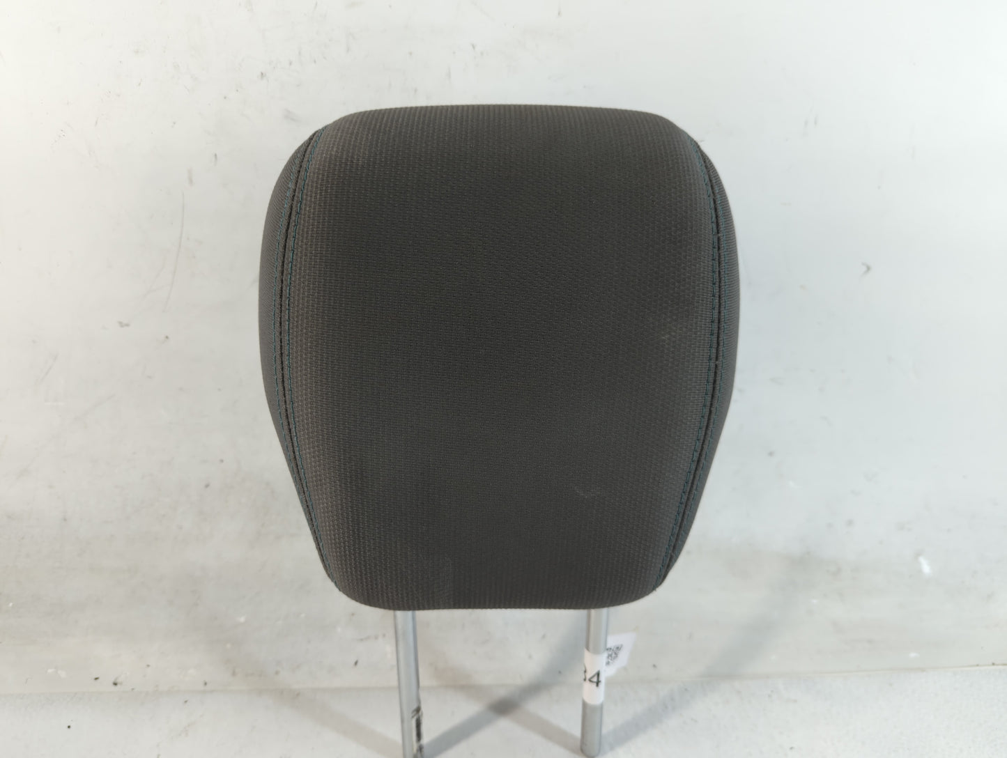 2013 Chevrolet Traverse Headrest Head Rest Front Driver Passenger Seat Fits OEM Used Auto Parts - Oemusedautoparts1.com