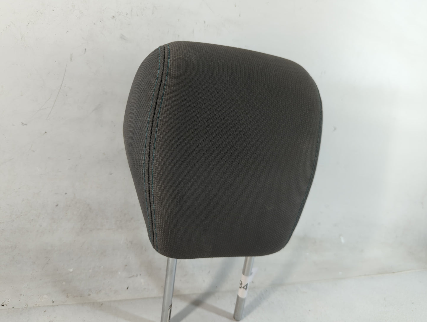 2013 Chevrolet Traverse Headrest Head Rest Front Driver Passenger Seat Fits OEM Used Auto Parts - Oemusedautoparts1.com