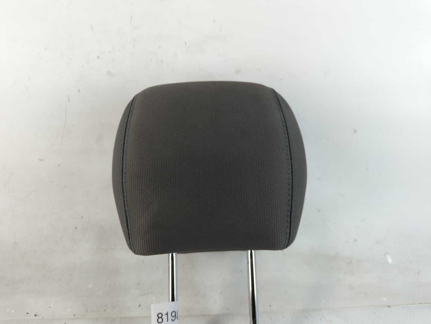 2013 Chevrolet Traverse Headrest Head Rest Front Driver Passenger Seat Fits OEM Used Auto Parts - Oemusedautoparts1.com